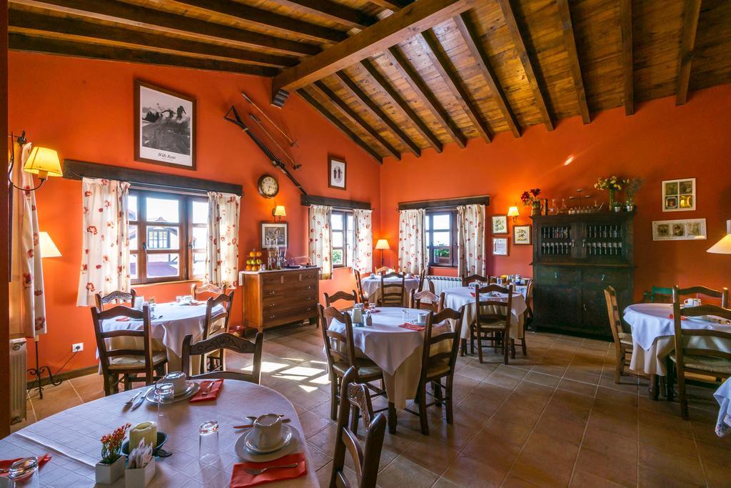 Posada Caborredondo Σαντιγιάνα ντελ Μαρ Εξωτερικό φωτογραφία